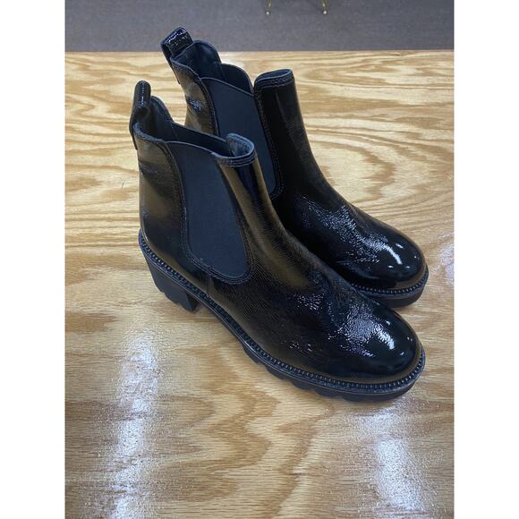 Paul Green Women's Black Patent Leather Pull-On Round Toe Ankle Chelsea Boots